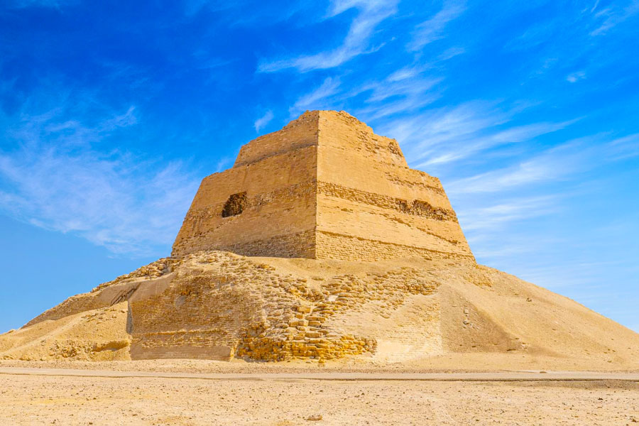 The Meidum Pyramid Snarafu